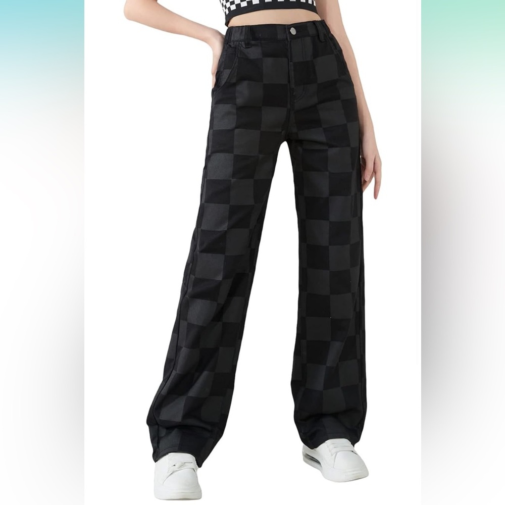 ☀️ Checkered Straight Leg Jeans